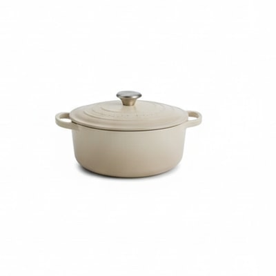 Cream Colored Dutch Oven